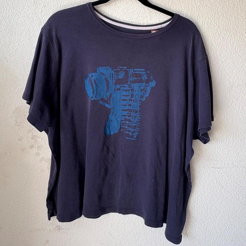 Blue womens tee featuring 'war camera' print